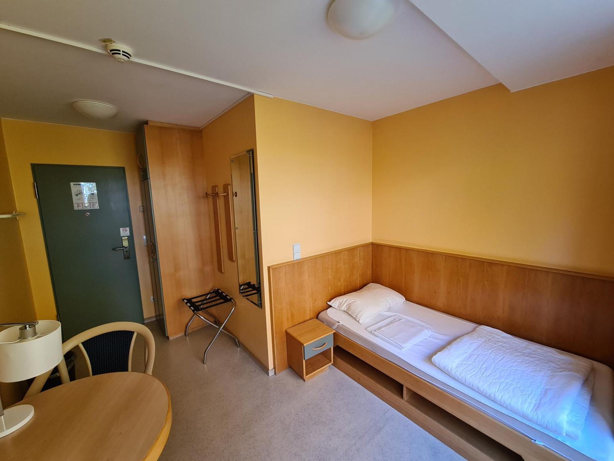 Jugendgaestehaus St.-Michaels-Heim Berlin Dış mekan fotoğraf